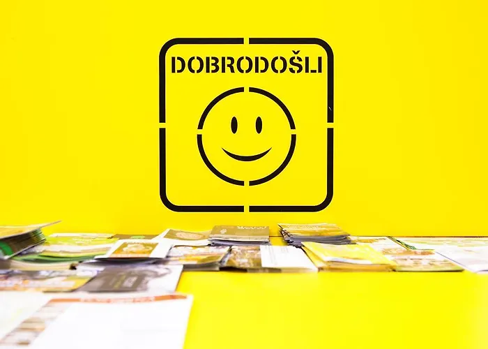 Albergue Youth Proteus *