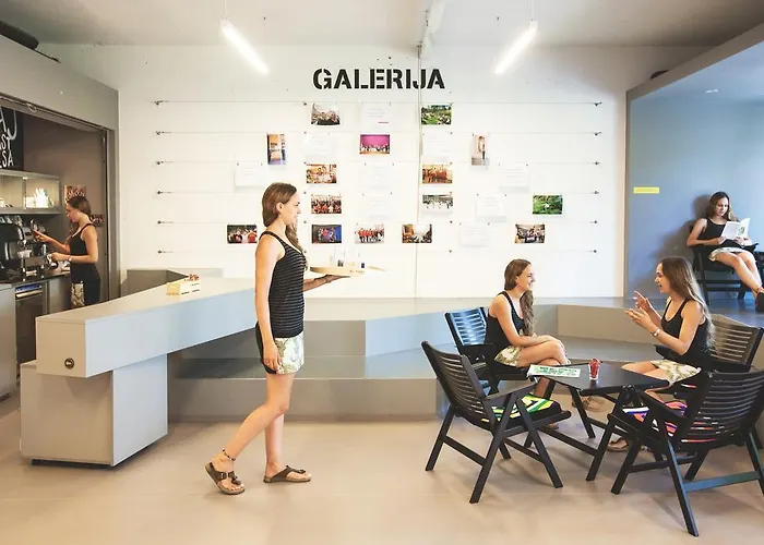 Ostello Youth Proteus Postumia